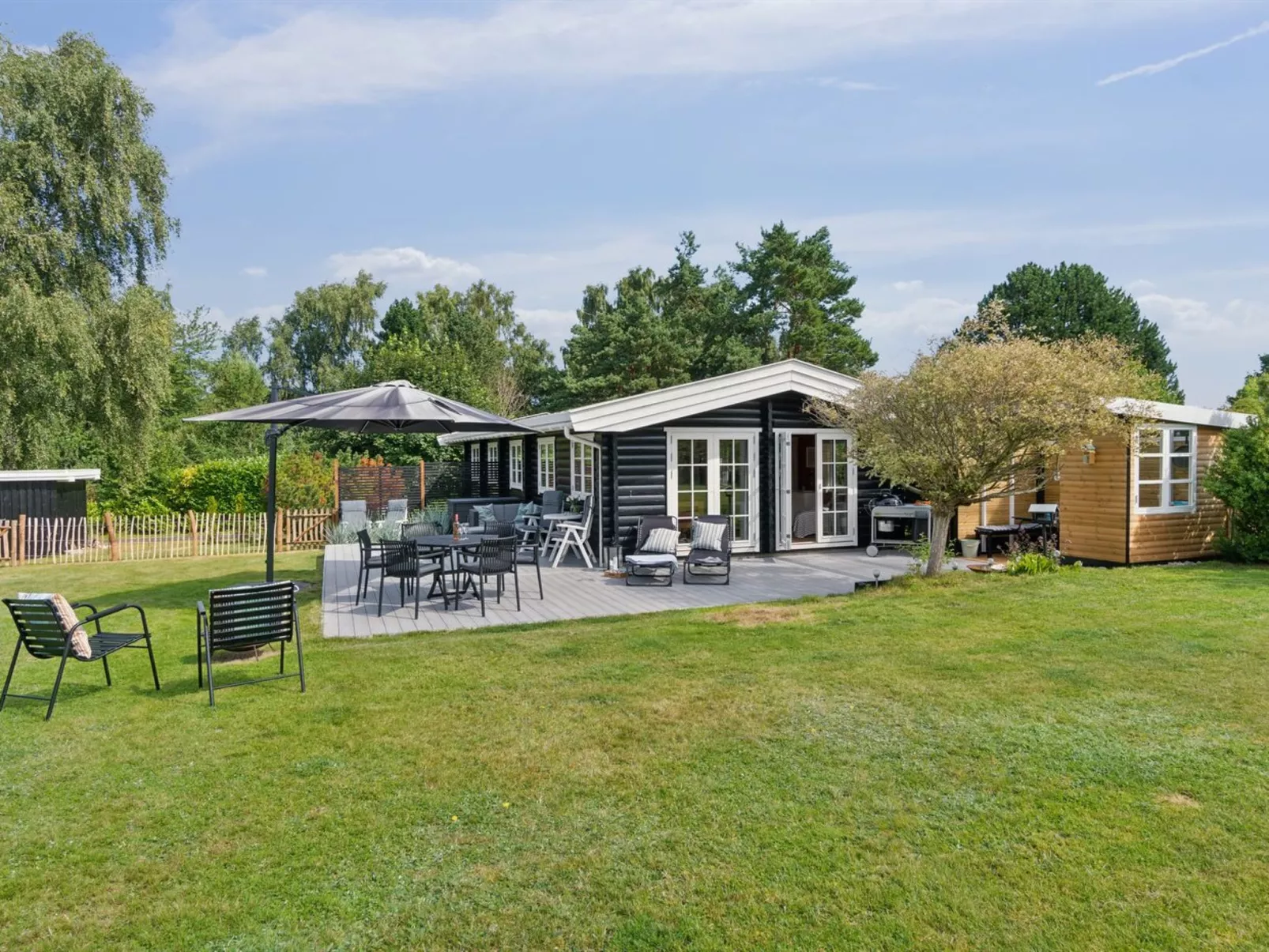 "Jeppe" - 500m from the sea-Buiten