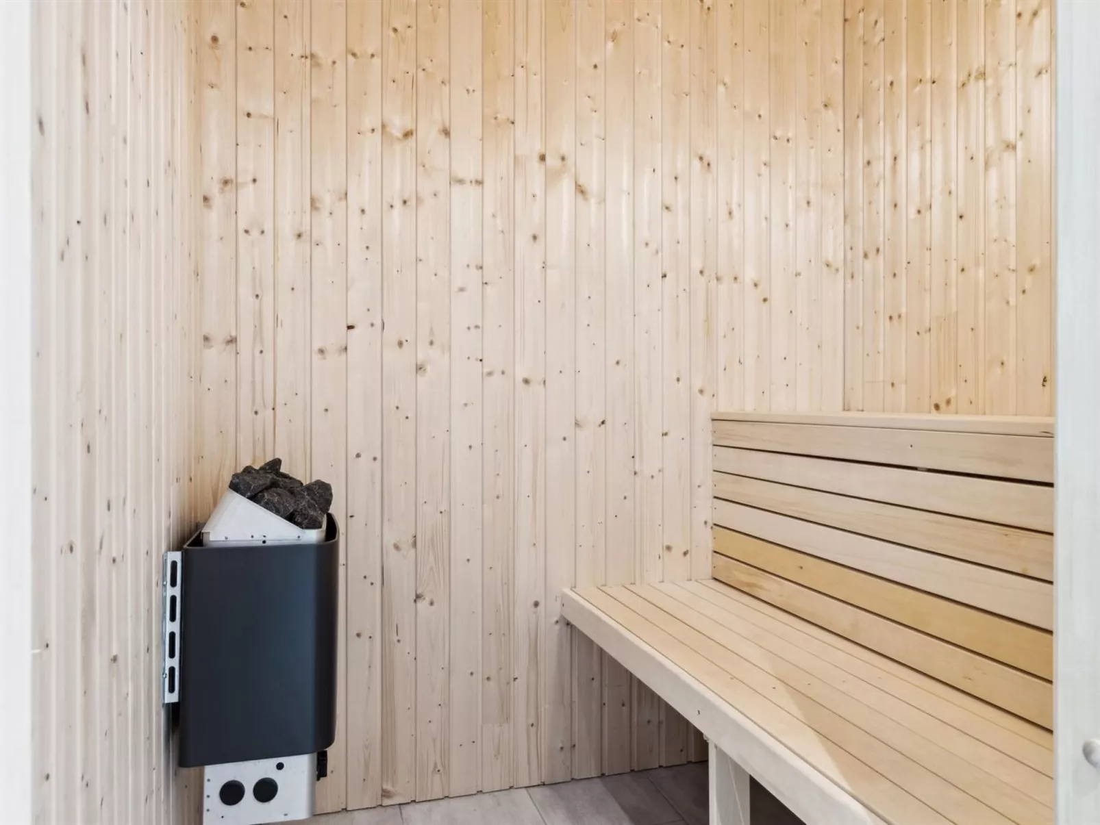 "Gisl" - 1.3km from the sea-Binnen