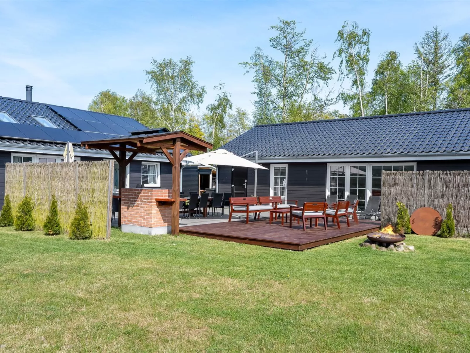 "Ronia" - 900m from the sea-Buiten