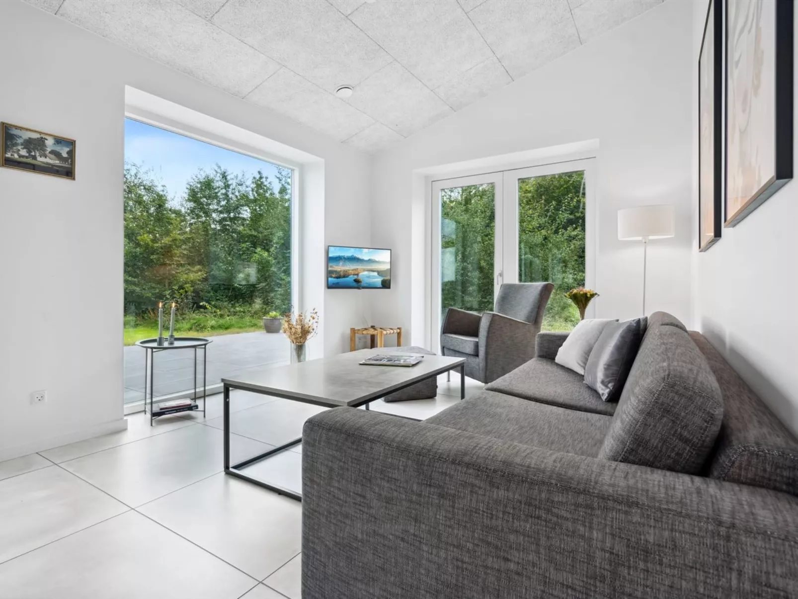 "Landuin" - 30km from the sea-Binnen