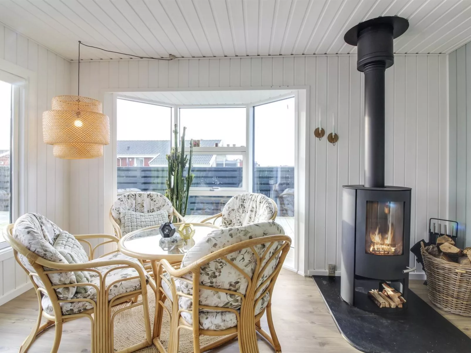 "Frederik" - 250m from the sea-Binnen