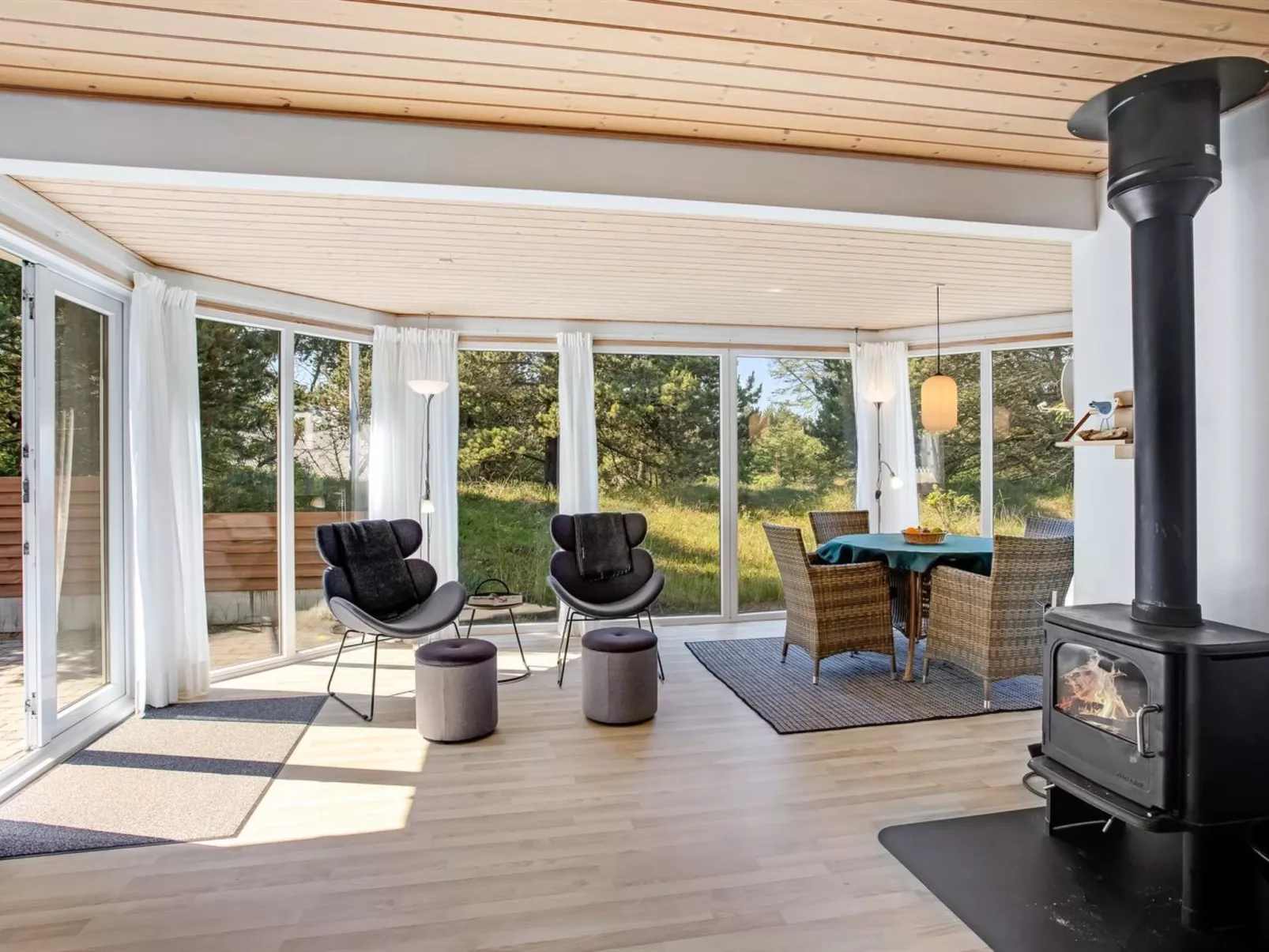 "Laila" - 1.2km from the sea-Binnen