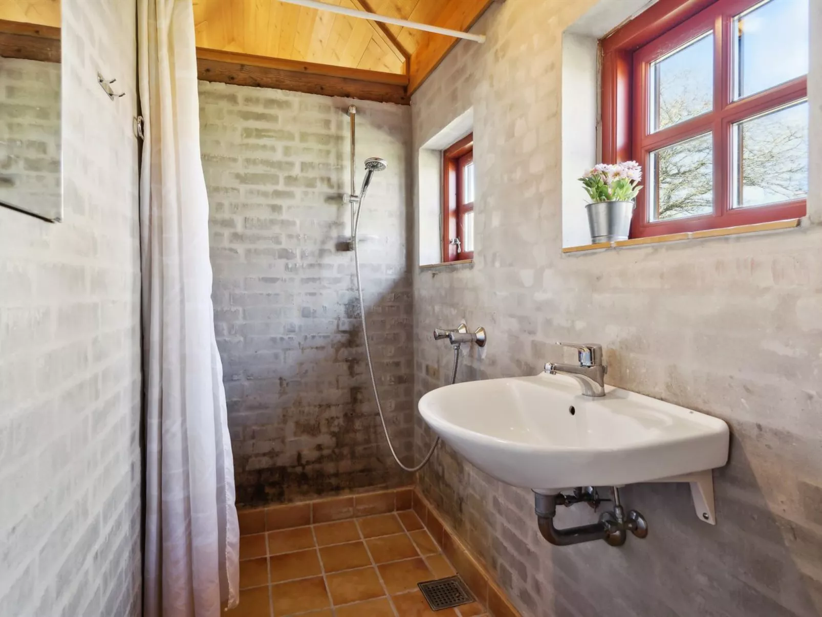 "Henke" - 100m from the sea-Binnen