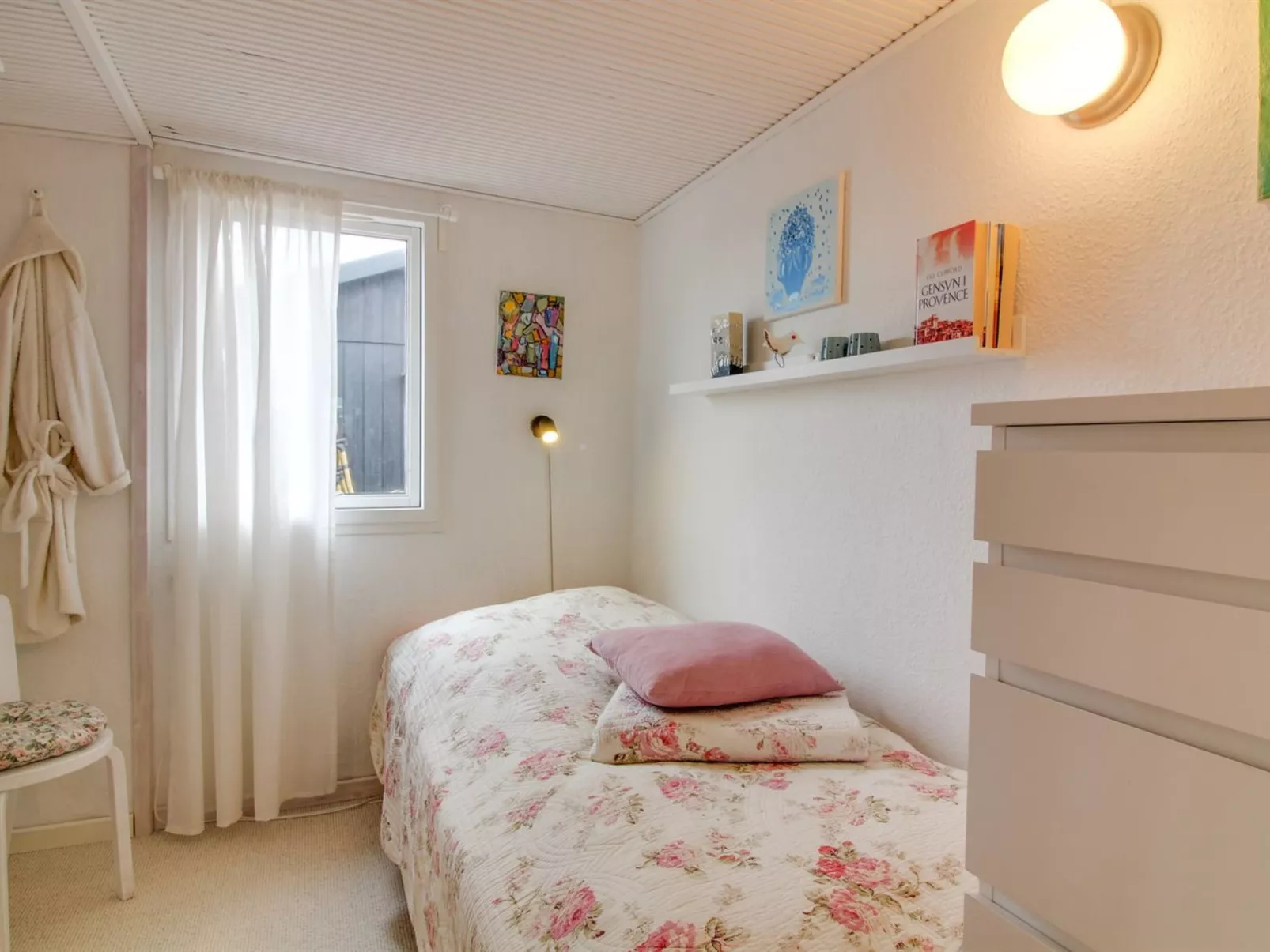 "Edvia" - 300m from the sea-Binnen