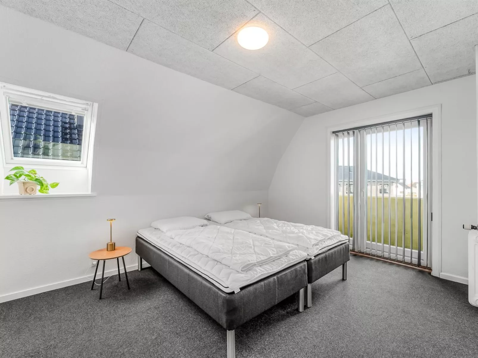 "Ullakarin" - 200m from the sea-Binnen