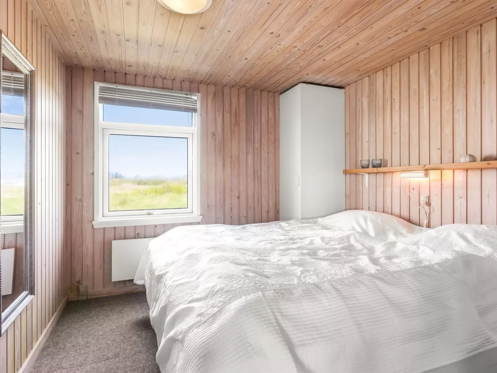 "Arild" - 300m from the sea-Binnen