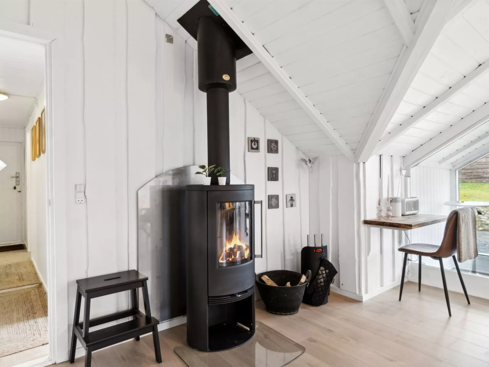 "Laurens" - 800m from the sea-Binnen