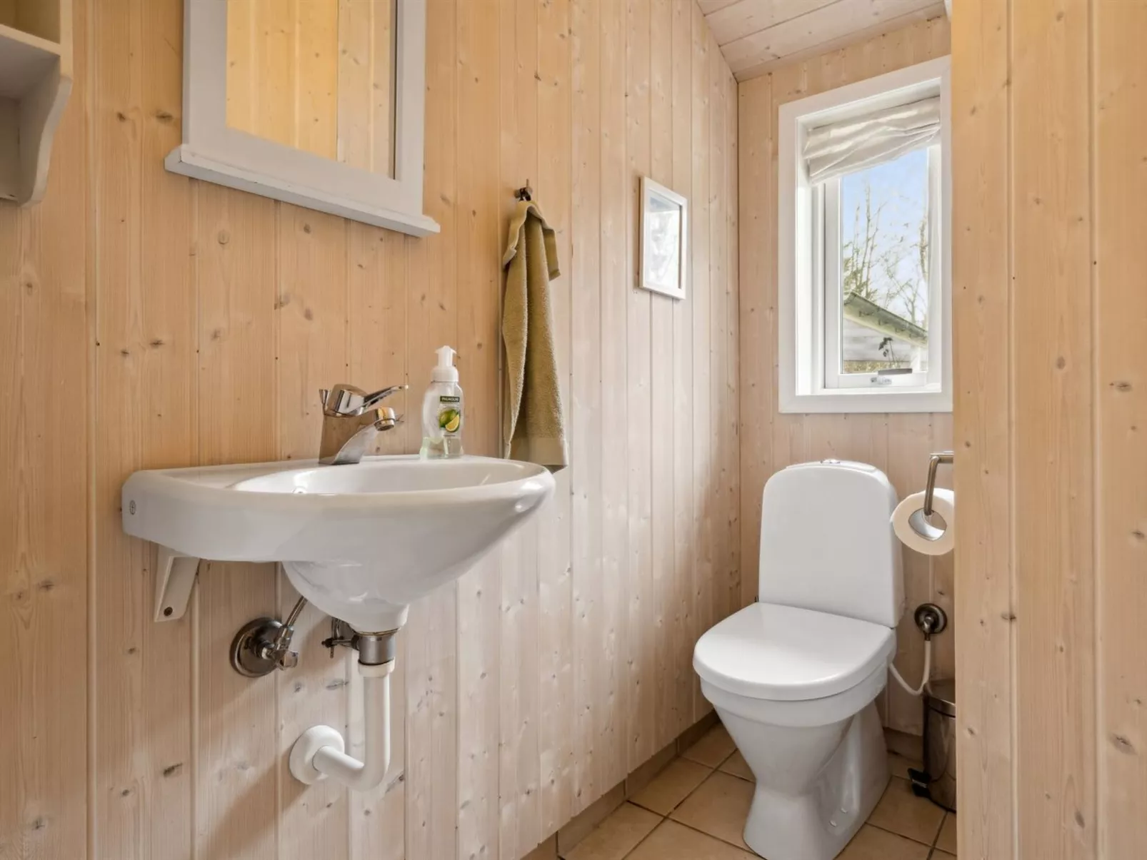 "Fatima" - 400m from the sea-Binnen