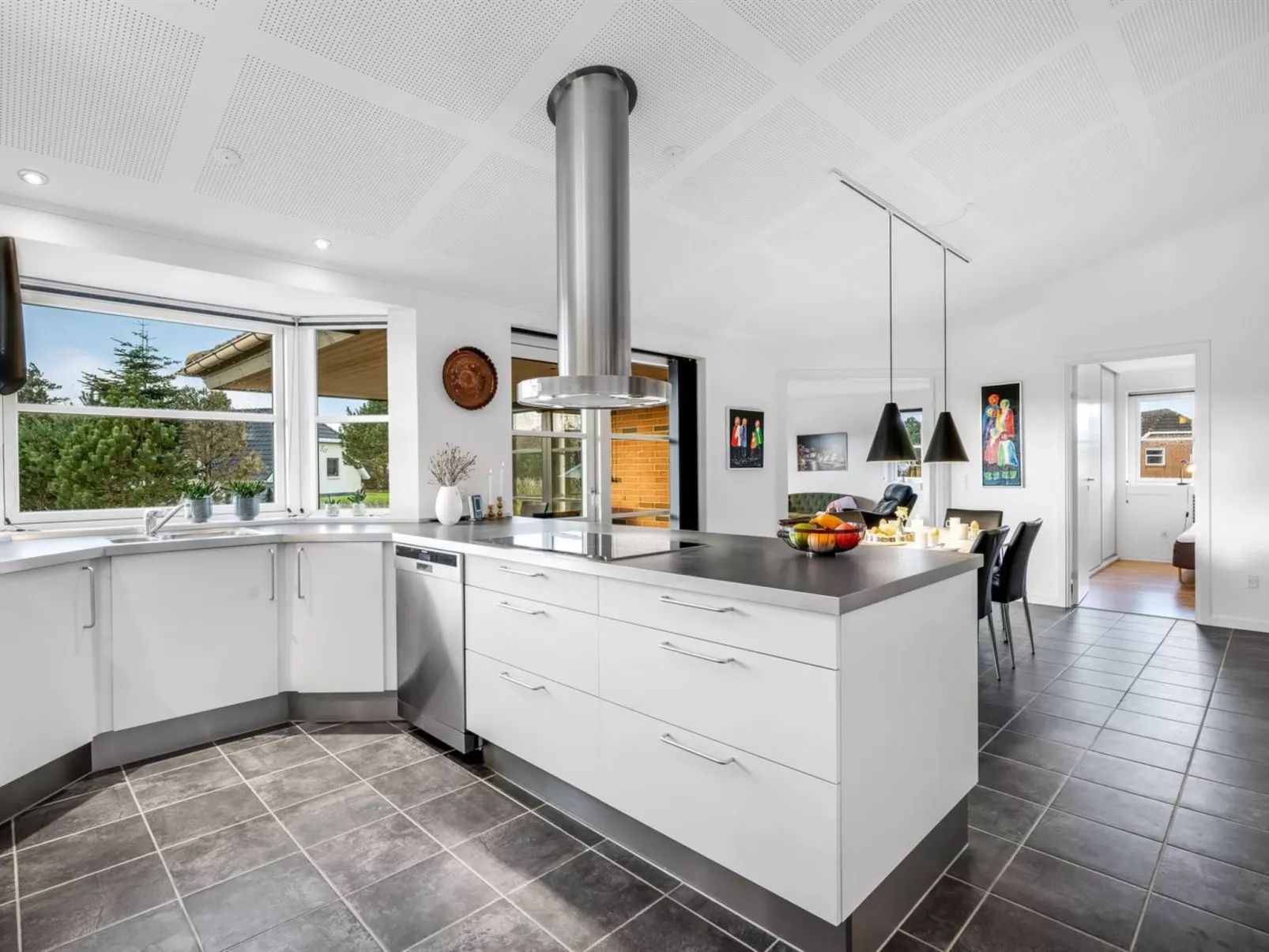 "Elsi" - 1.3km from the sea-Binnen