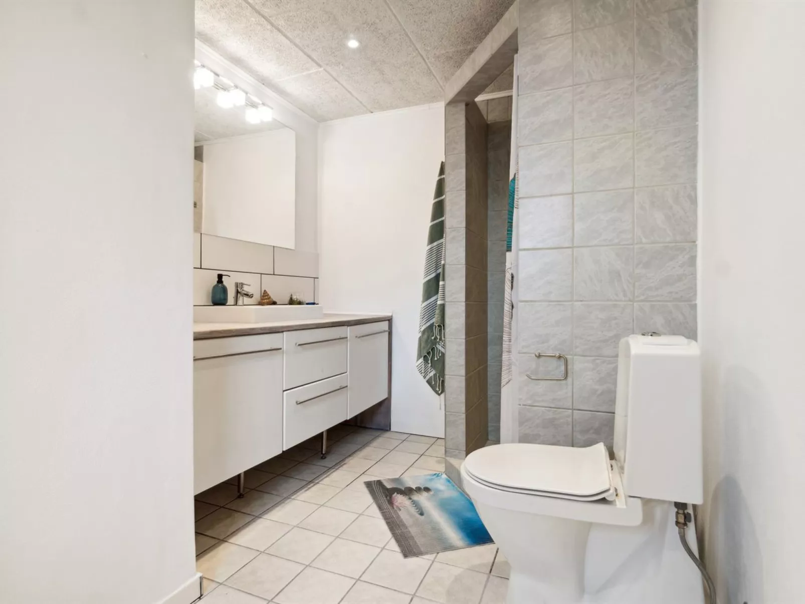 "Elara" - 300m from the sea-Binnen