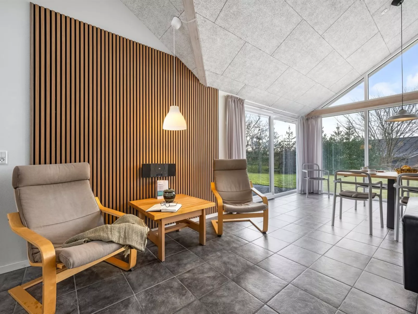 "Talida" - 12km from the sea-Binnen