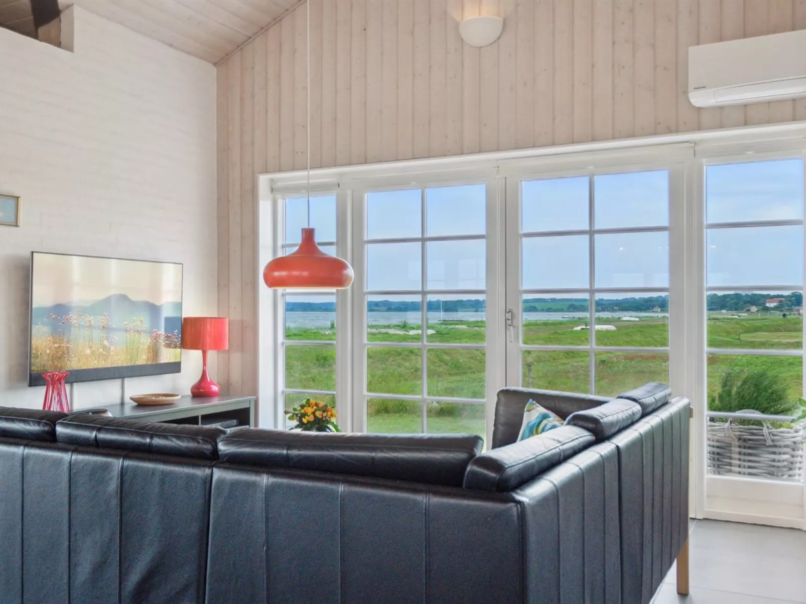 "Dory" - 30m from the sea-Binnen