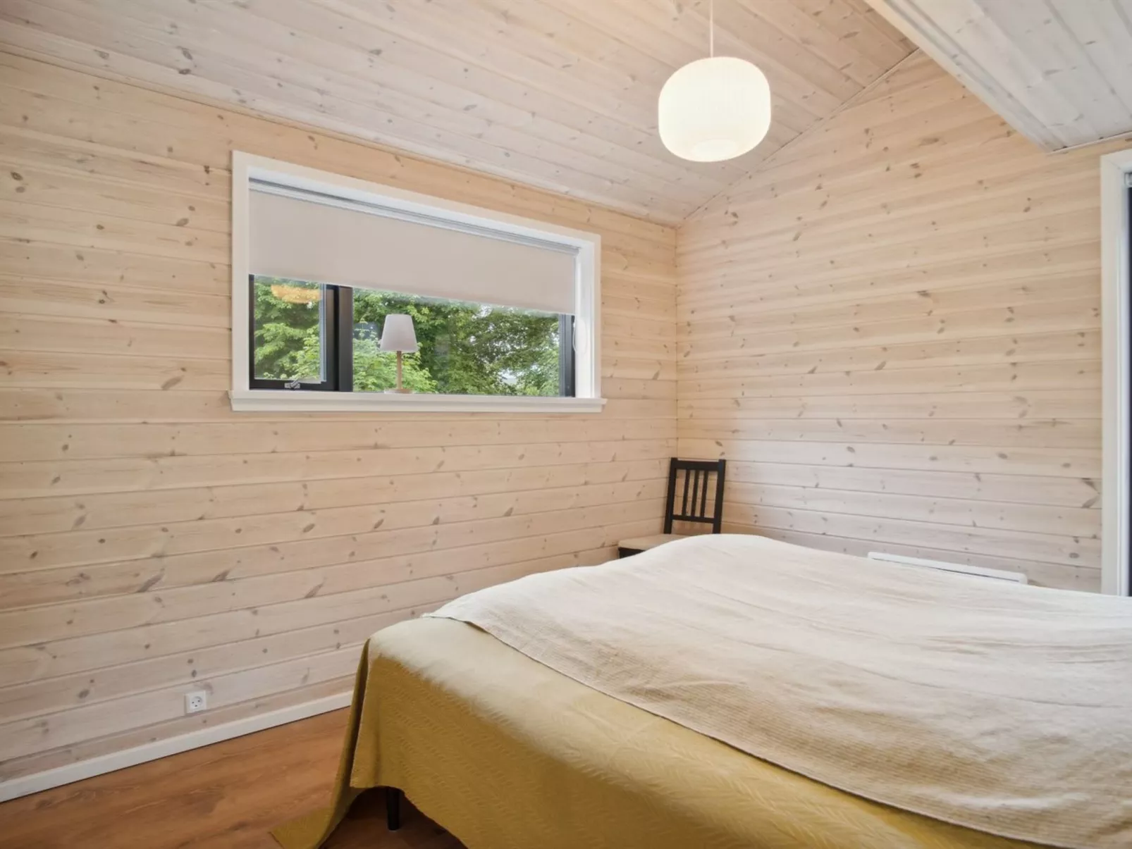 "Huldrik" - 100m from the sea-Binnen