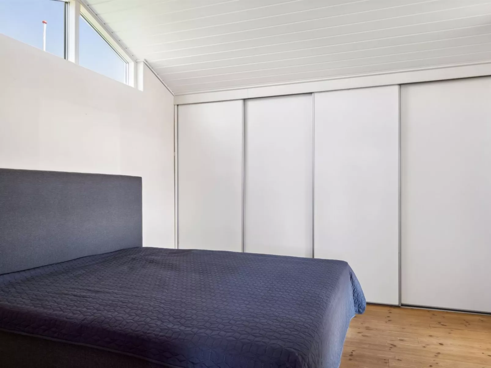 "Michel" - 25m from the sea-Binnen