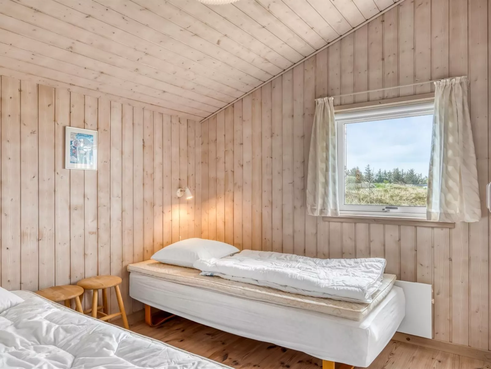 "Hughe" - 200m from the sea-Binnen