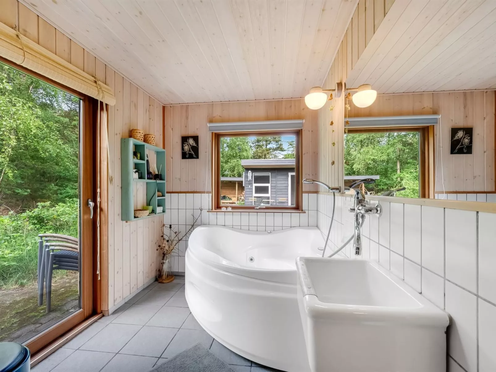 "Hilde" - 350m to the fjord-Binnen