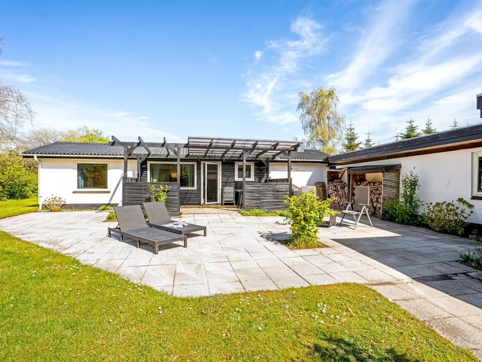 "Annastasia" - 400m from the sea-Buiten