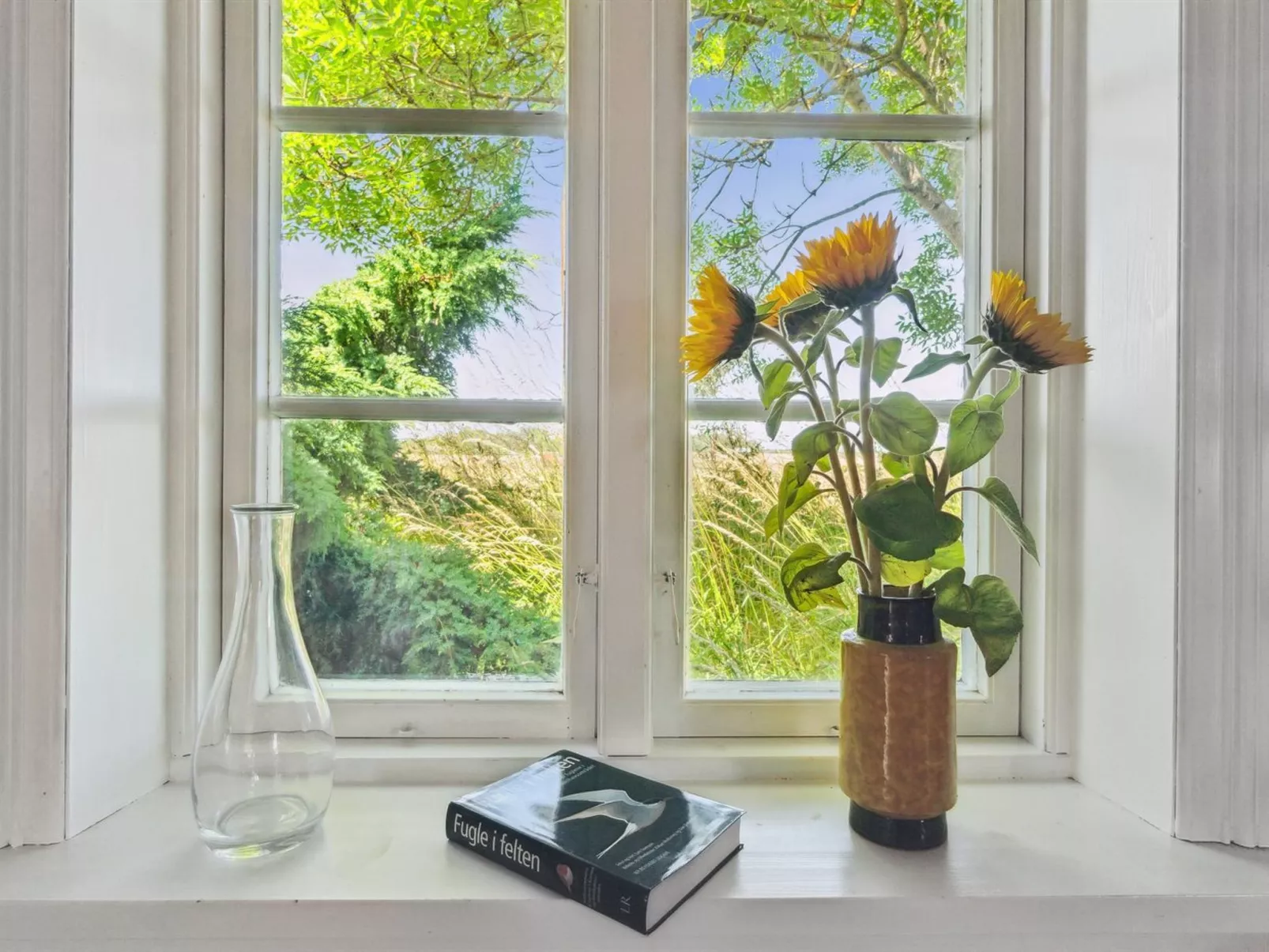 "Héléne" - 2.4km from the sea-Binnen