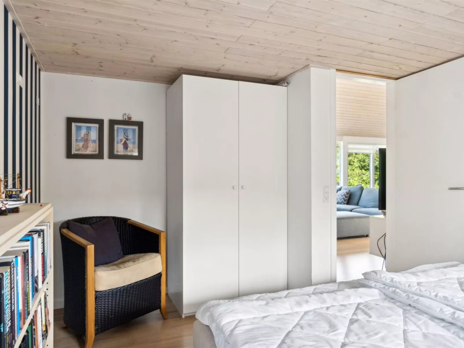 "Tuulikki" - 100m from the sea-Binnen