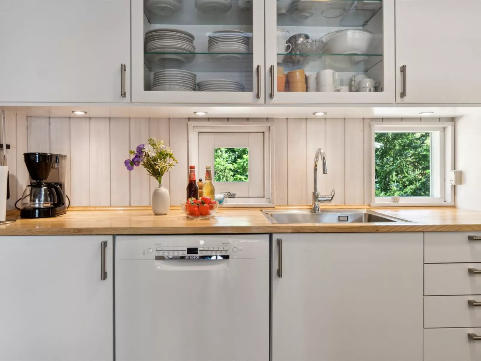 "Bothilda" - 950m from the sea-Binnen