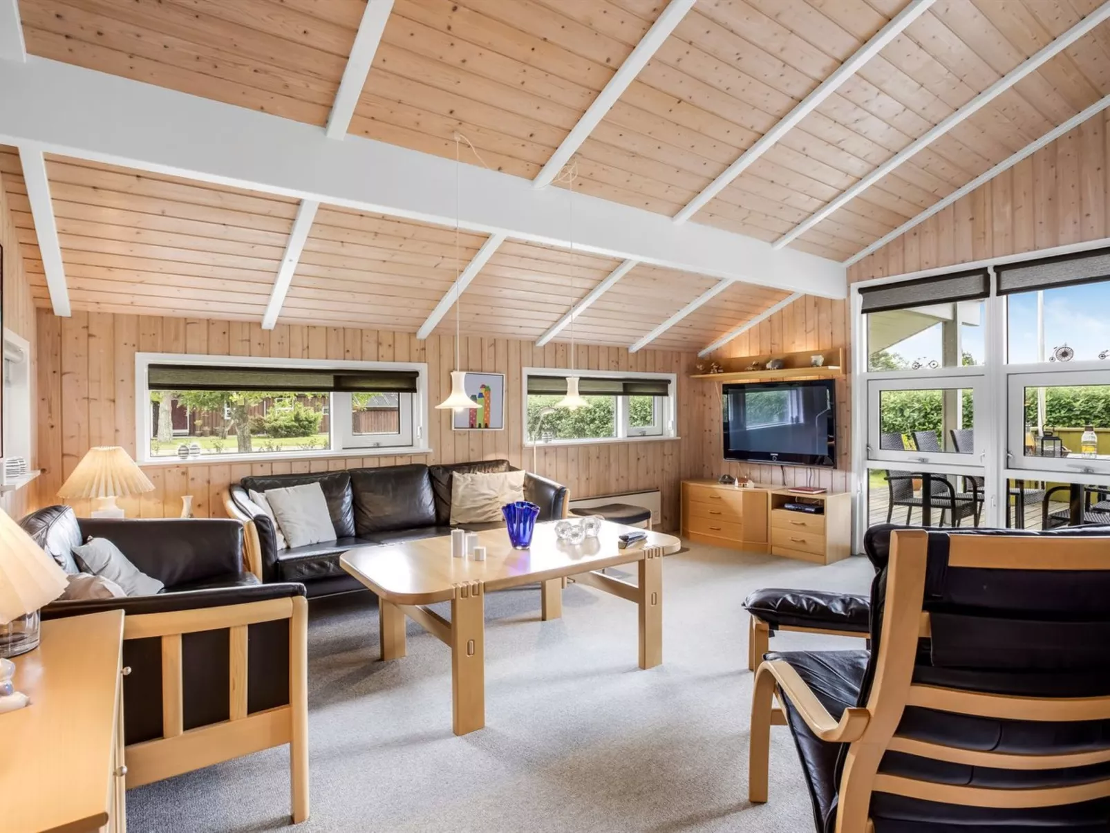 "Maira" -  from the sea-Binnen