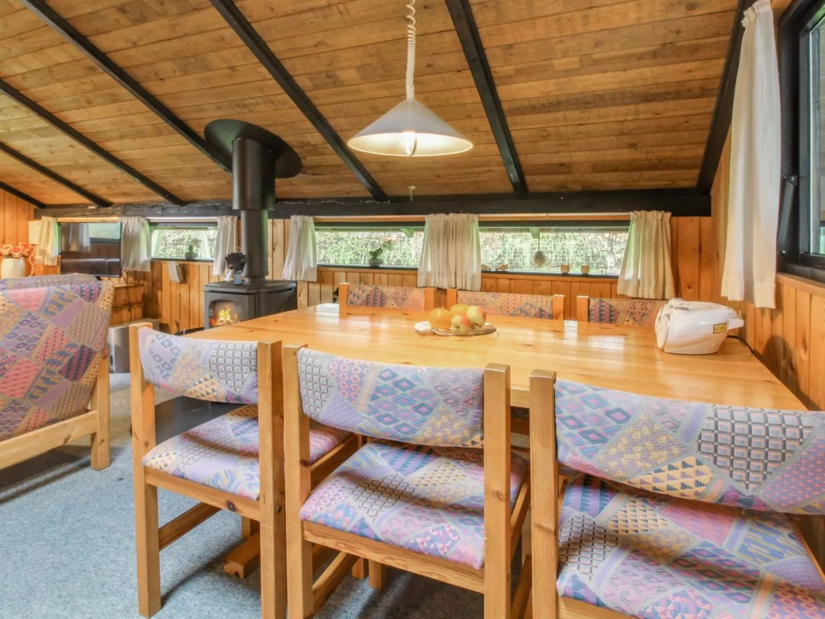 "Gabi" - 30km from the sea-Binnen