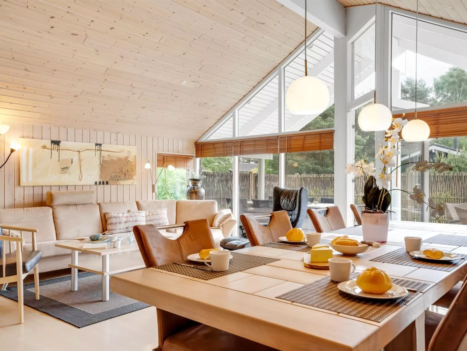 "Gudlaug" - 1km from the sea-Binnen