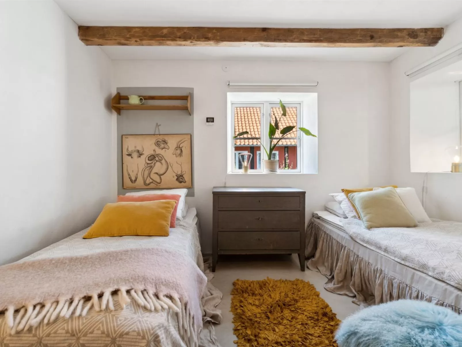 "Hebba" - 125m from the sea-Binnen