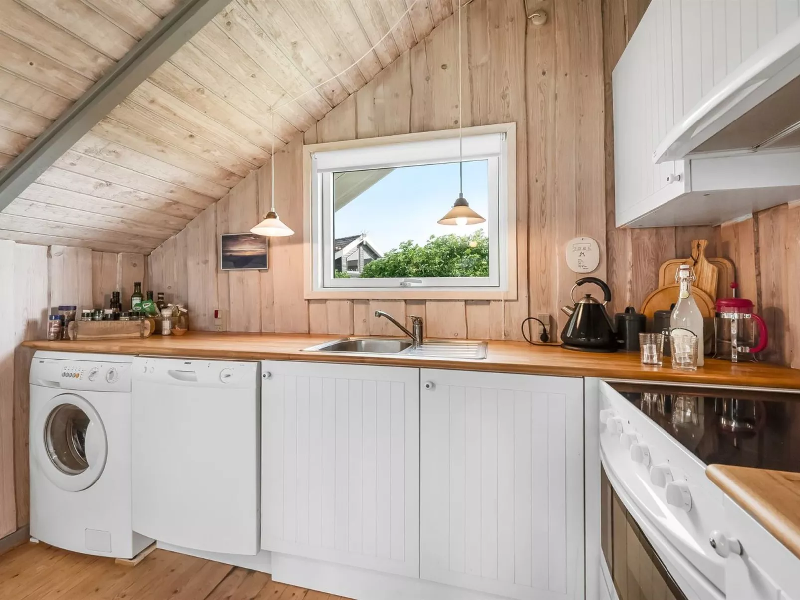 "Angelie" - 400m from the sea-Binnen