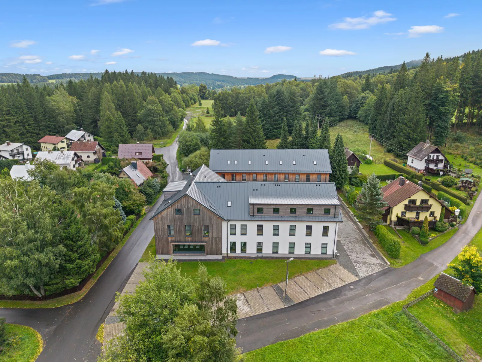 Javorná Lodge-Buiten