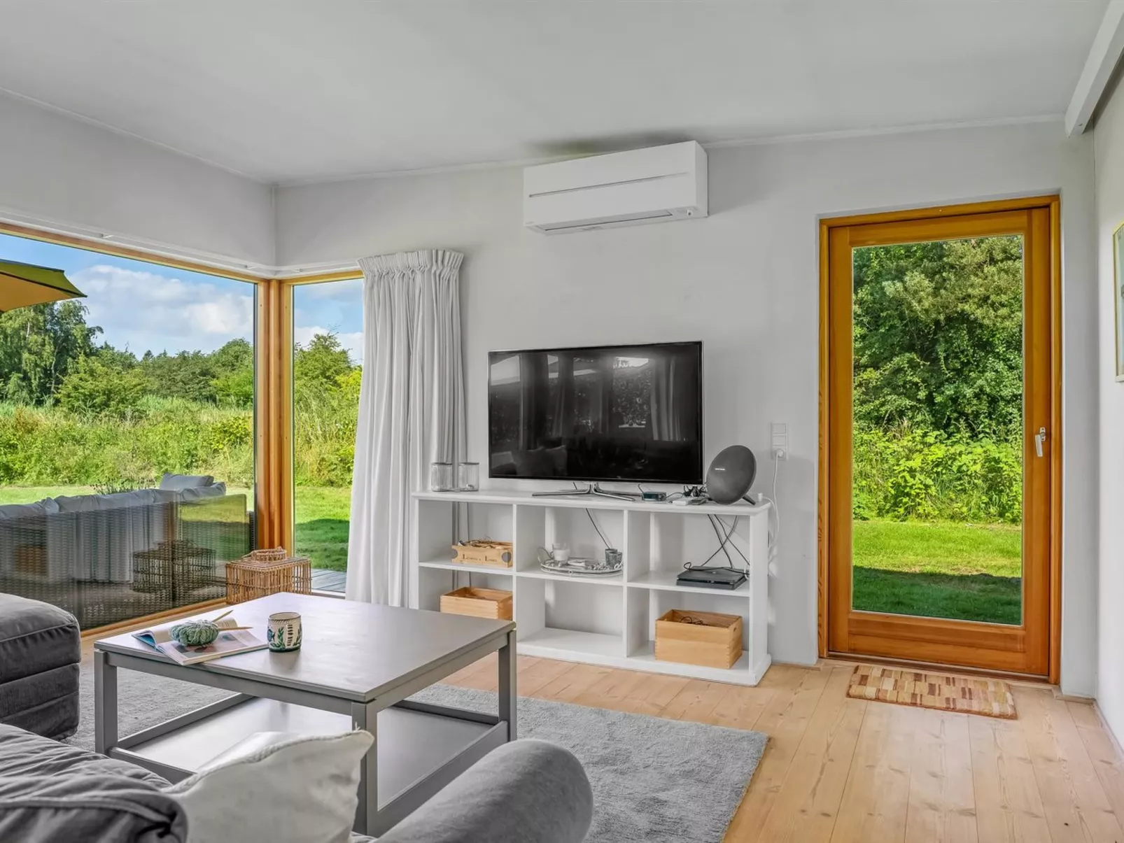 "Nielsigne" - 1.3km from the sea-Binnen