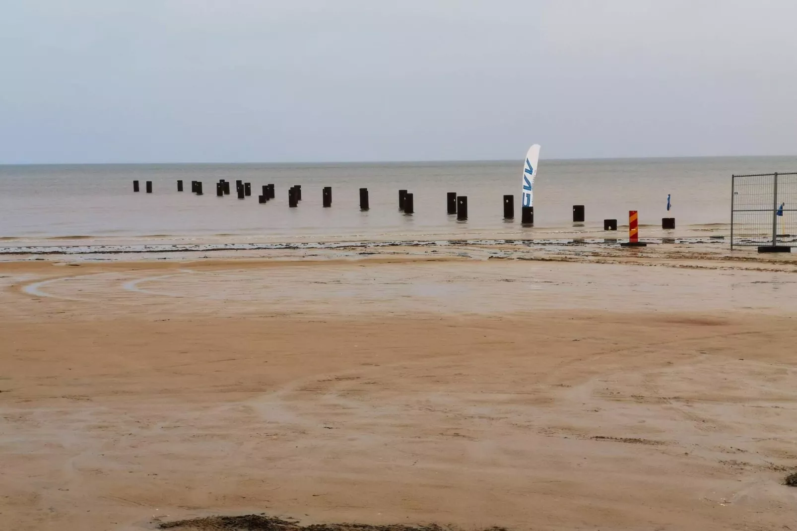 Mooi appartement vlakbij het strand-By Traum-Waterzicht