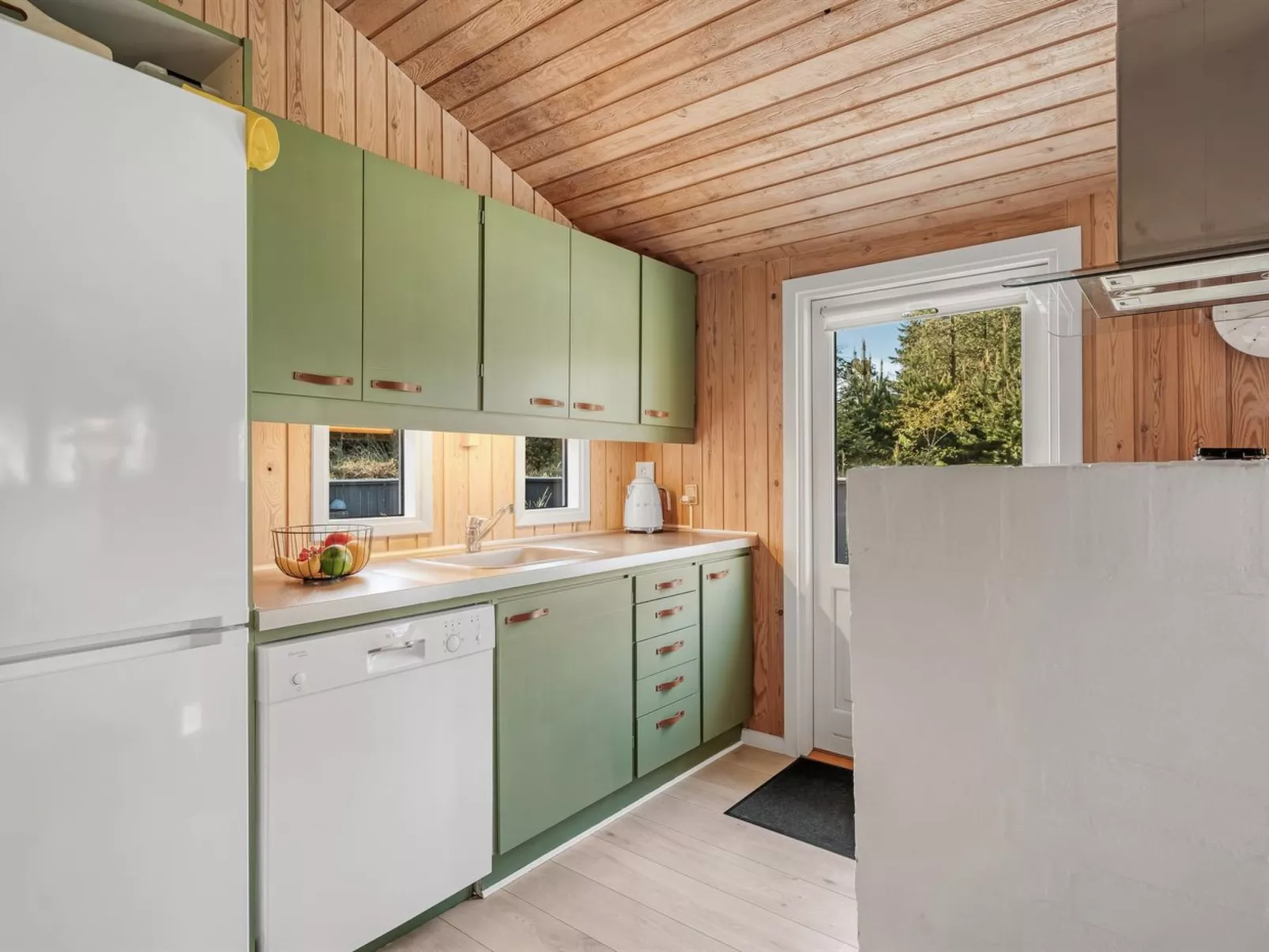 "Elisenda" - 2.2km from the sea-Binnen