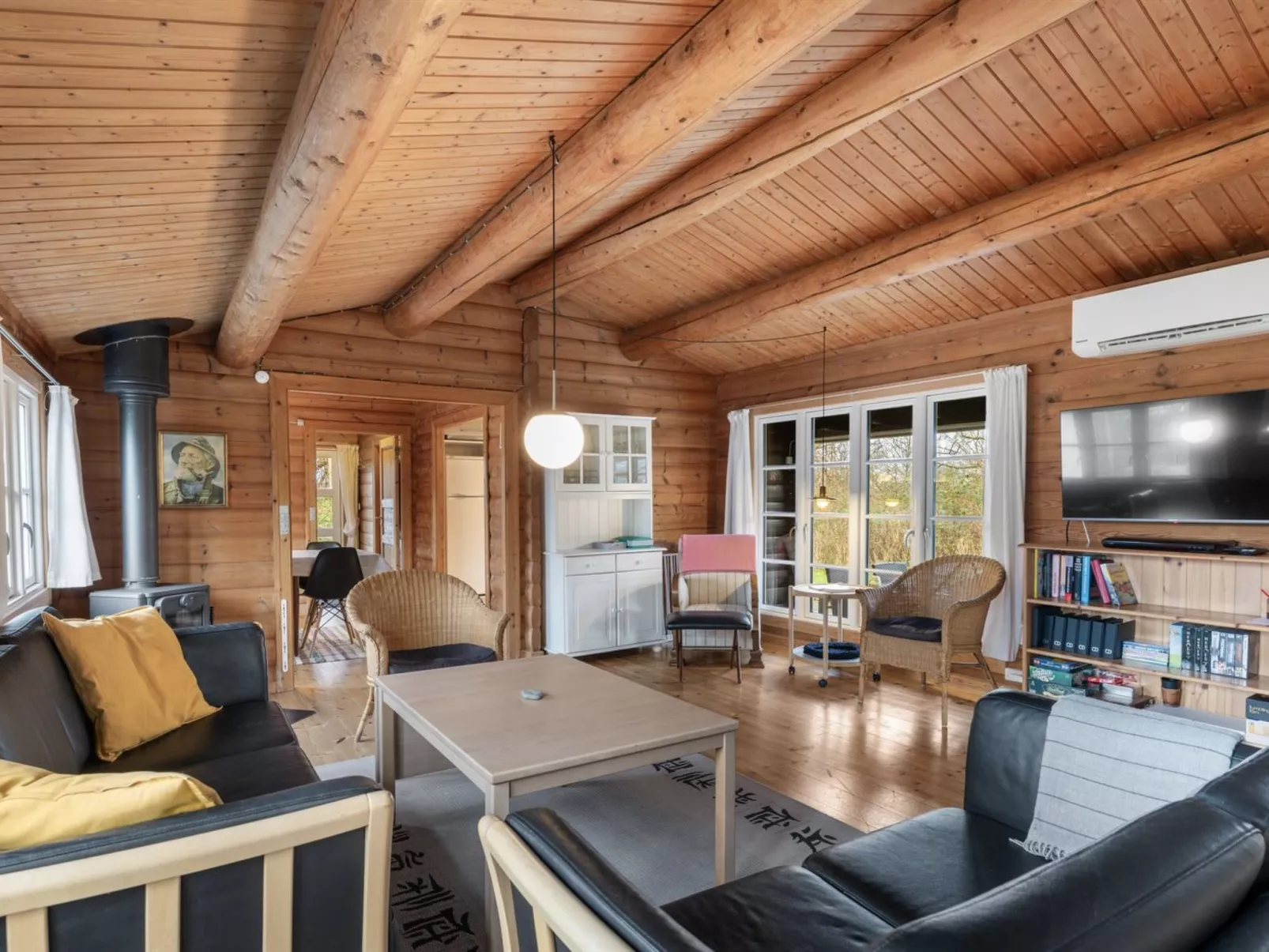 "Doris" - 150m from the sea-Binnen