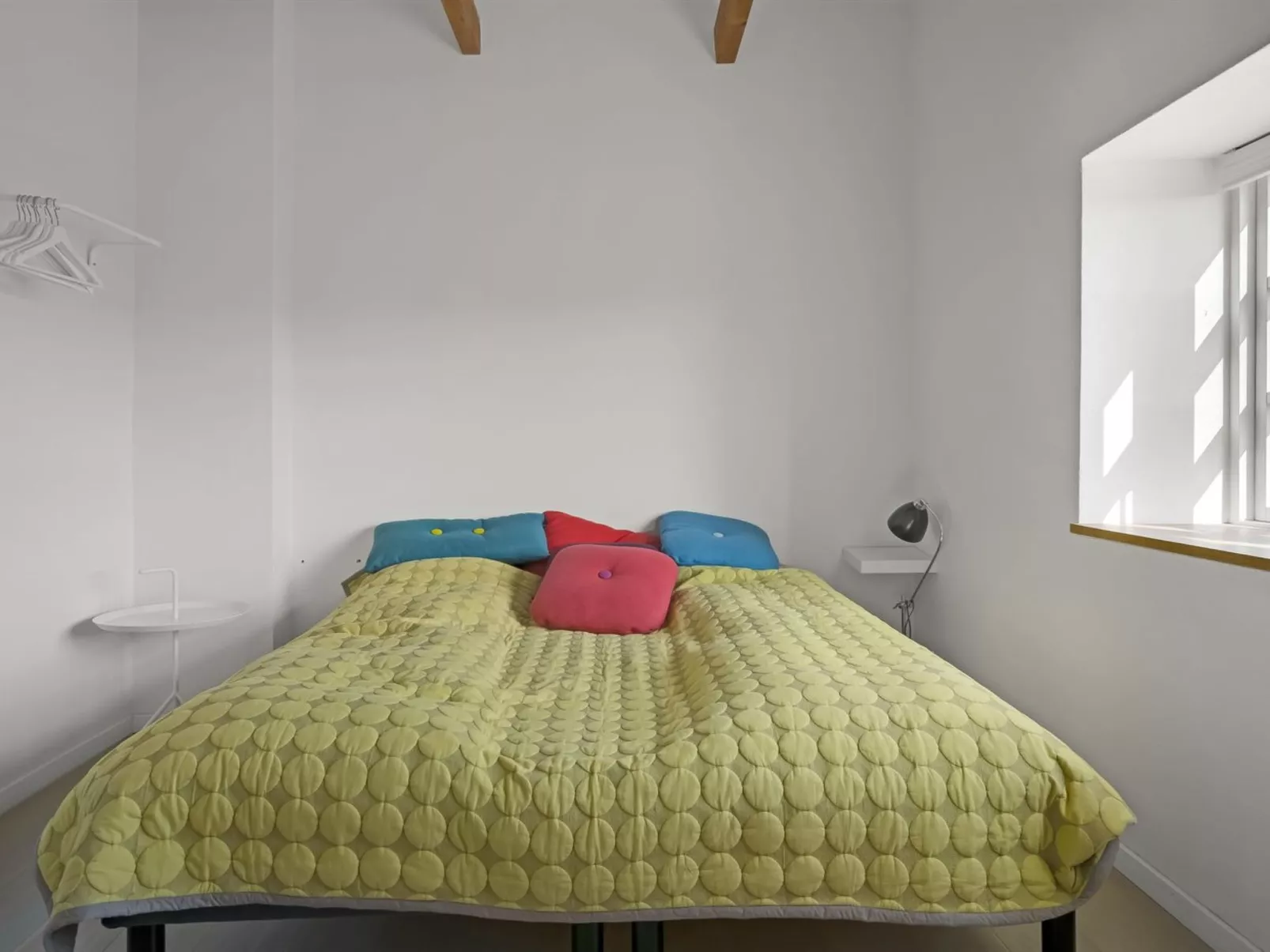 "Amina" - 200m from the sea-Binnen