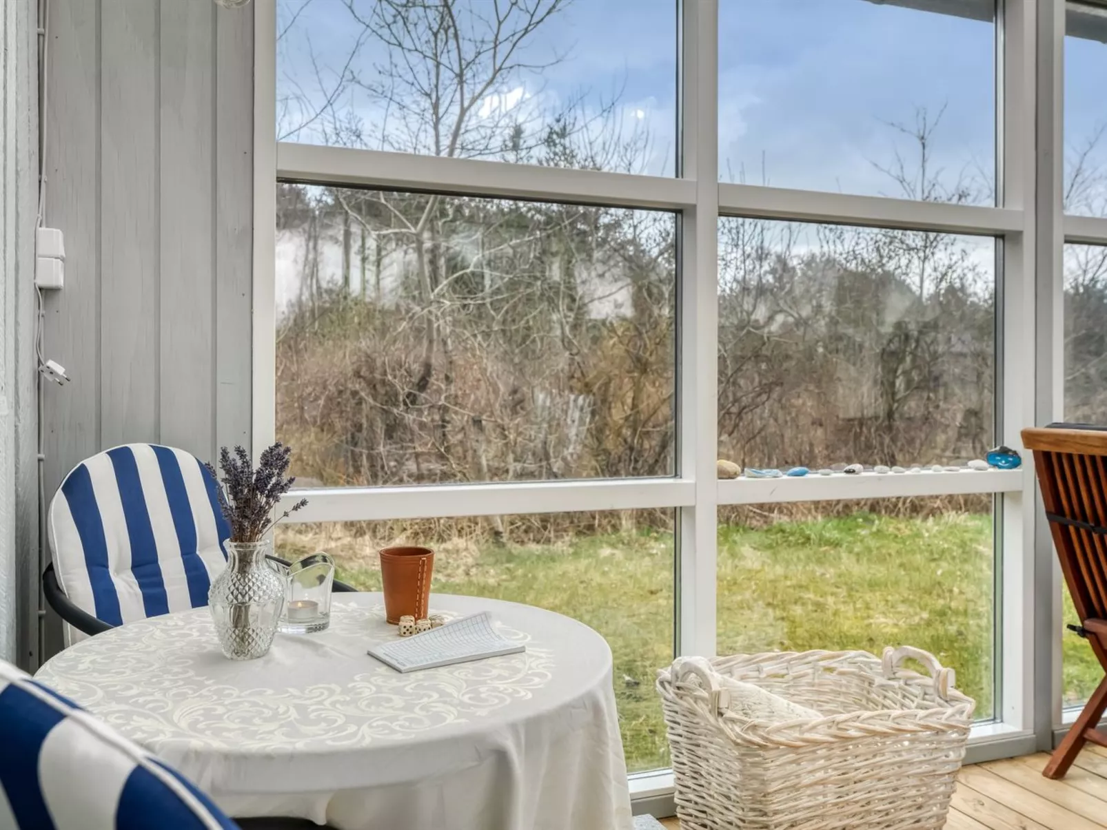 "Hælf" - 600m from the sea-Binnen