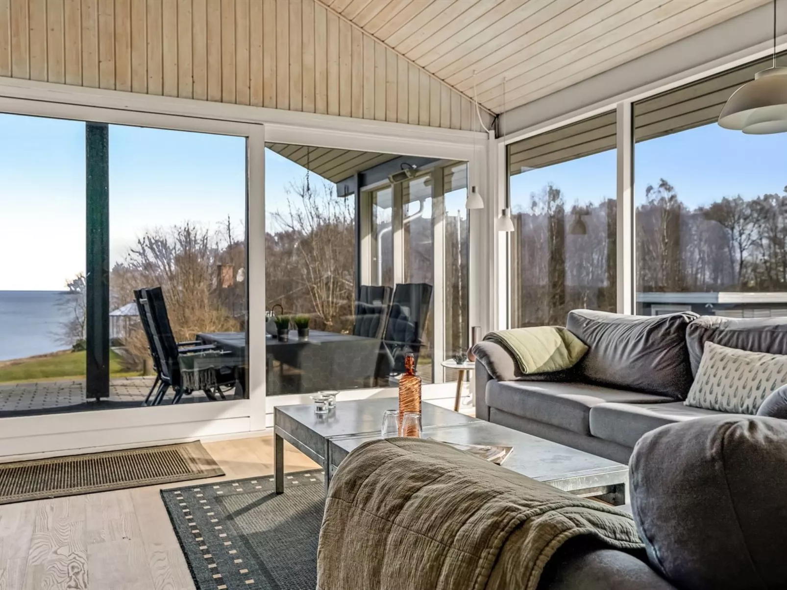 "Tosti" - 180m to the fjord-Binnen