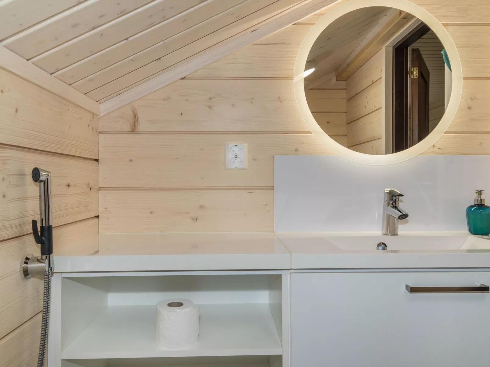 Äkäsmartti a-Binnen