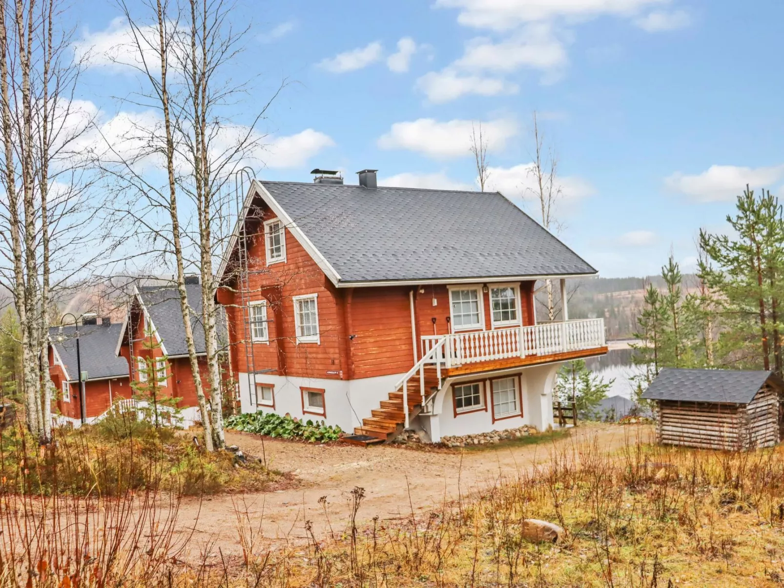 Aurinkoalppi 10b paritalo-Binnen