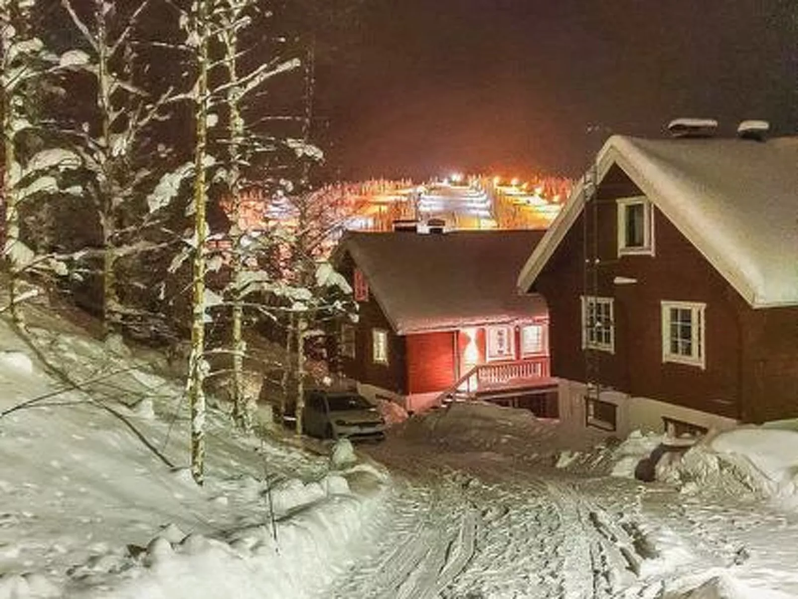 Aurinkoalppi 12a paritalon yläkerta-Binnen