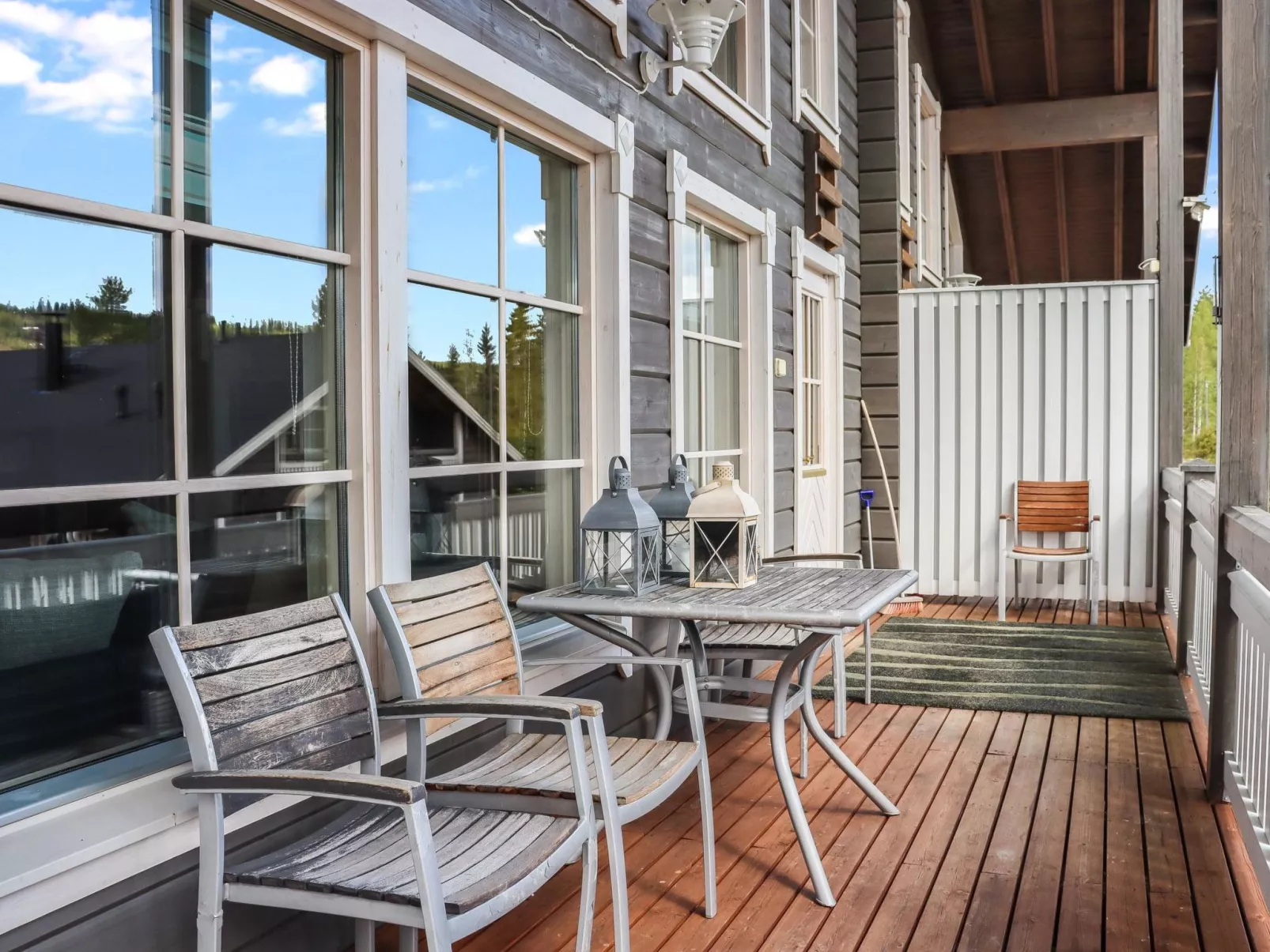 Aurinko-saaga 5 paritalo-Binnen