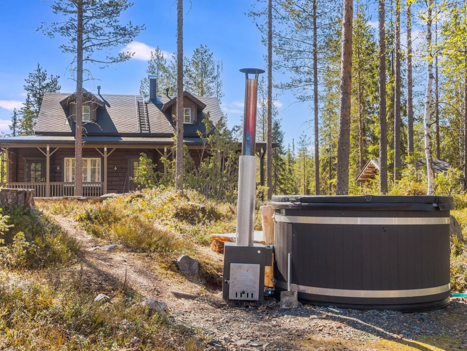 Kiehtäjän kuohu-Binnen