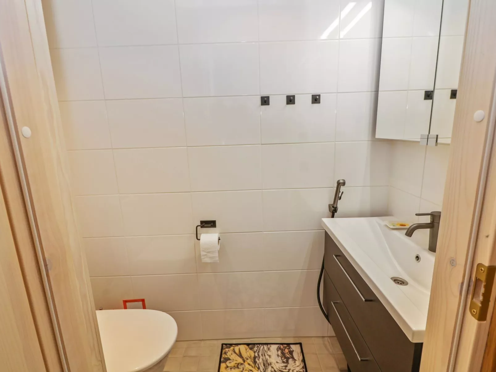 Huvila tornionjoen rannalla-Binnen