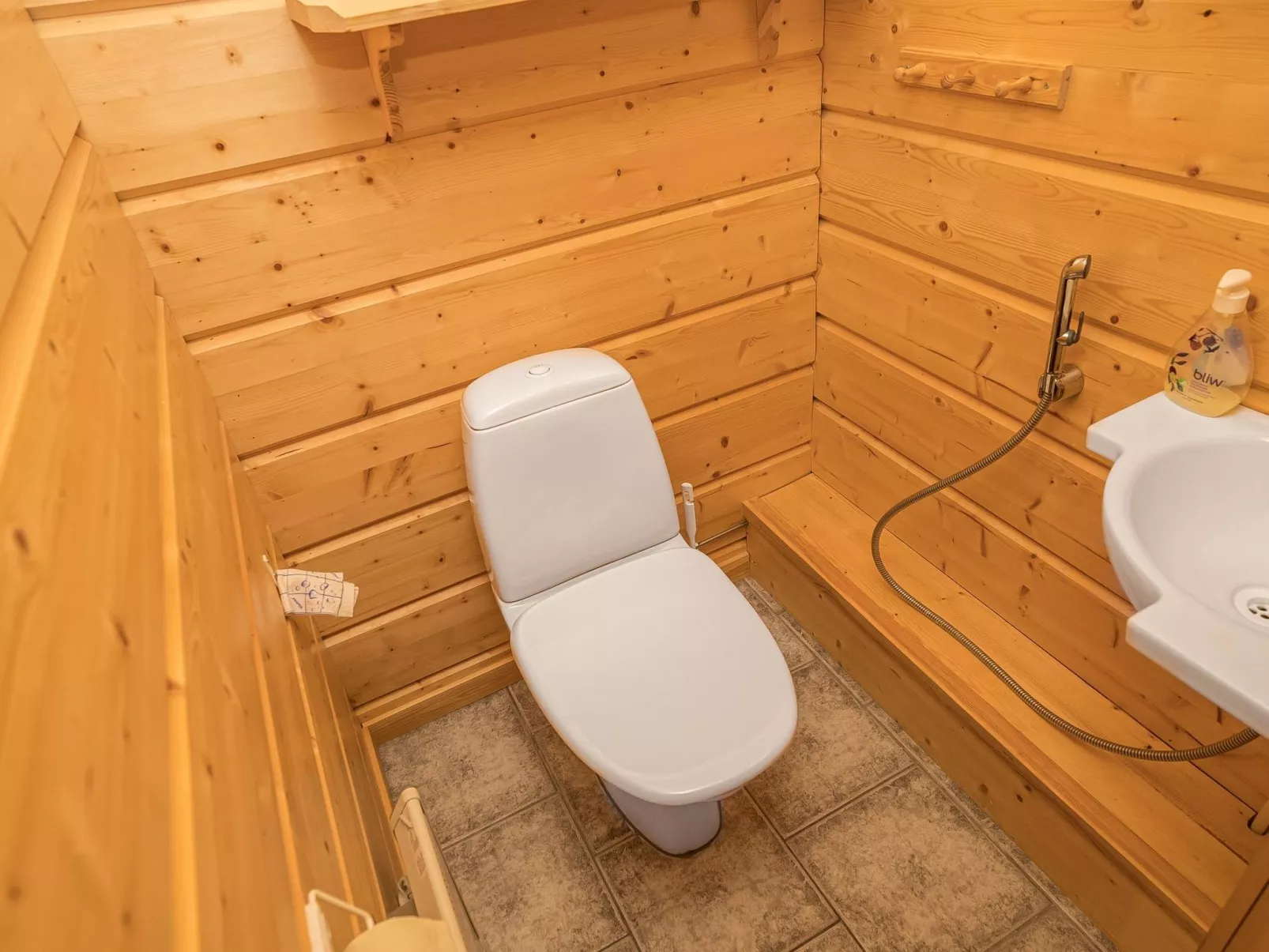 Kinostupa 2a (18)-Binnen