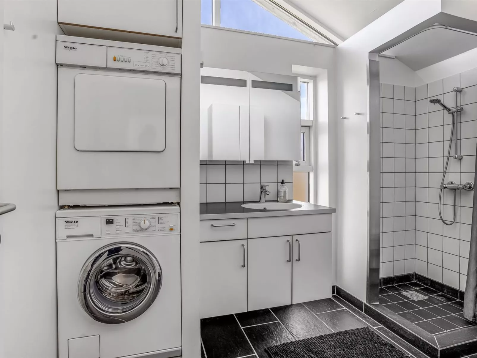 "Prohor" - 150m from the sea-Binnen