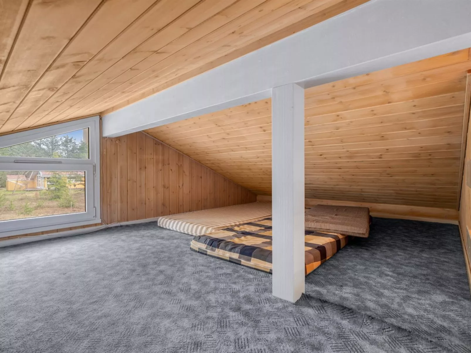 "Gunborg" - 2.5km from the sea-Binnen