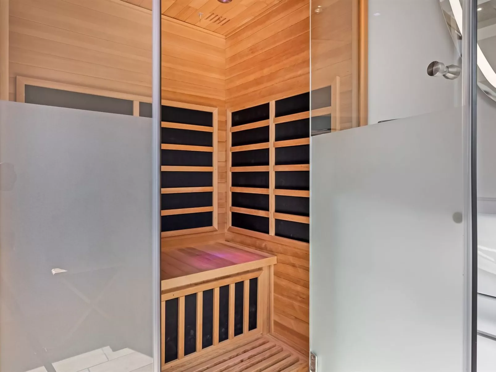 "Hekla" - 150m from the sea-Binnen