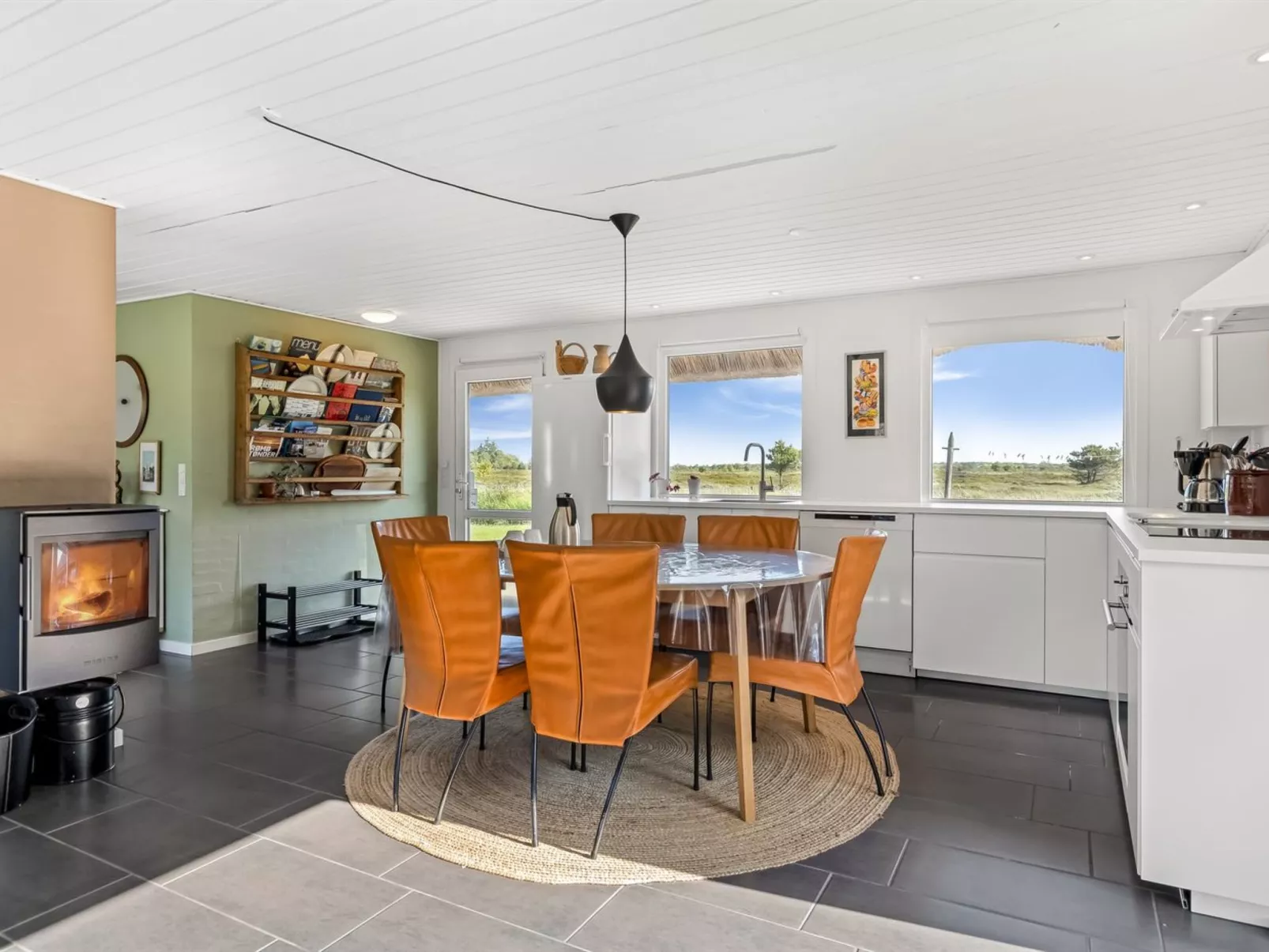 "Esma" - 3km from the sea-Binnen