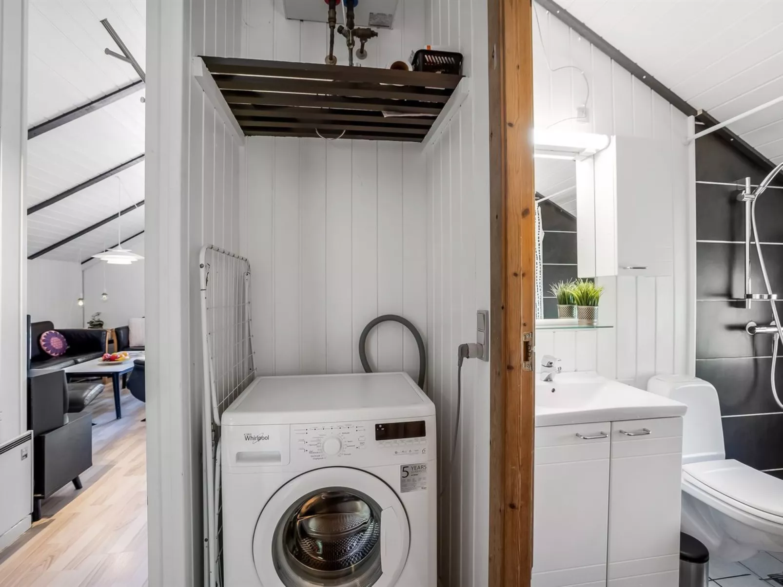 "Yarla" - 500m to the fjord-Binnen