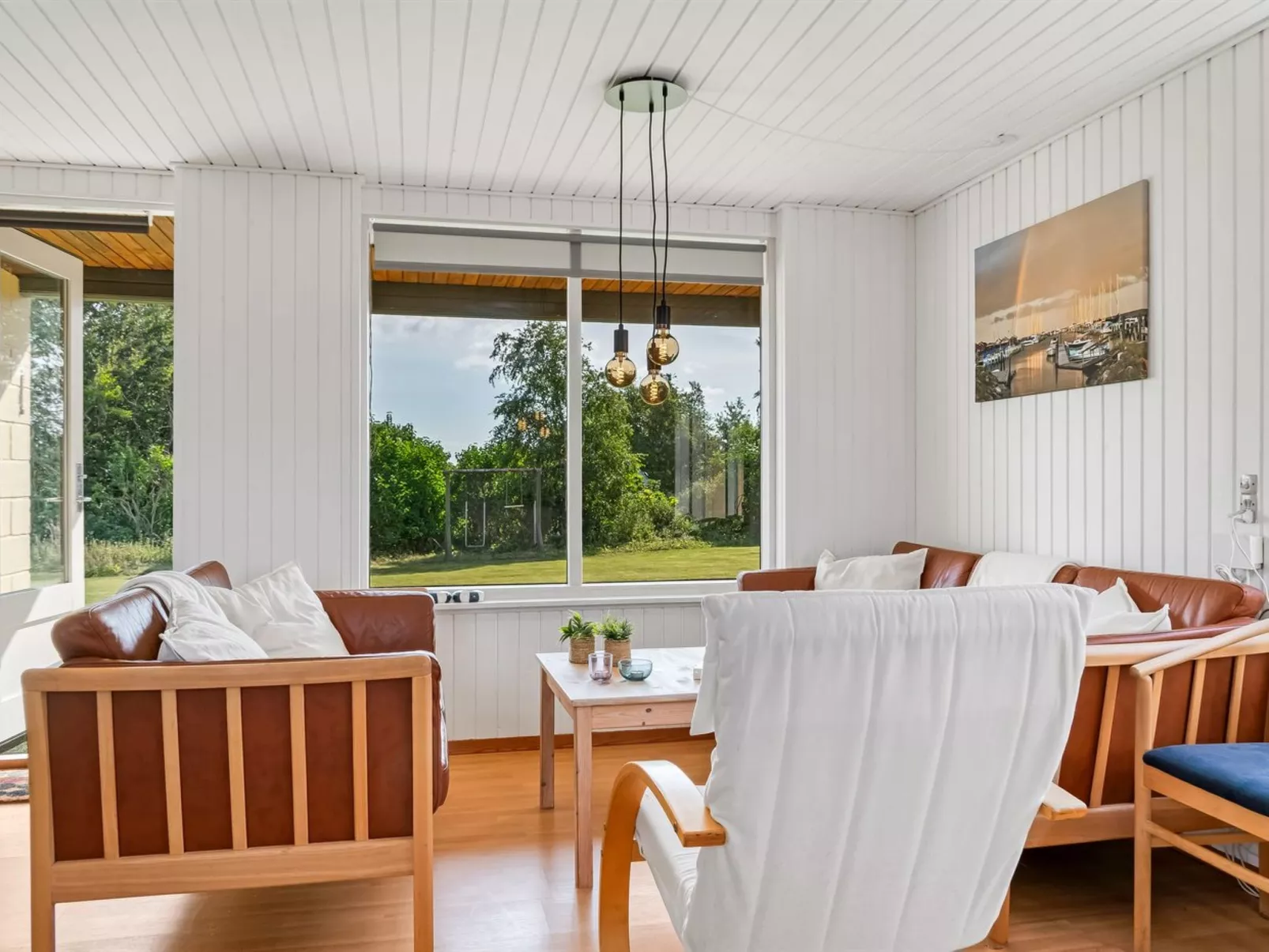 "Lillan" -  from the sea-Binnen